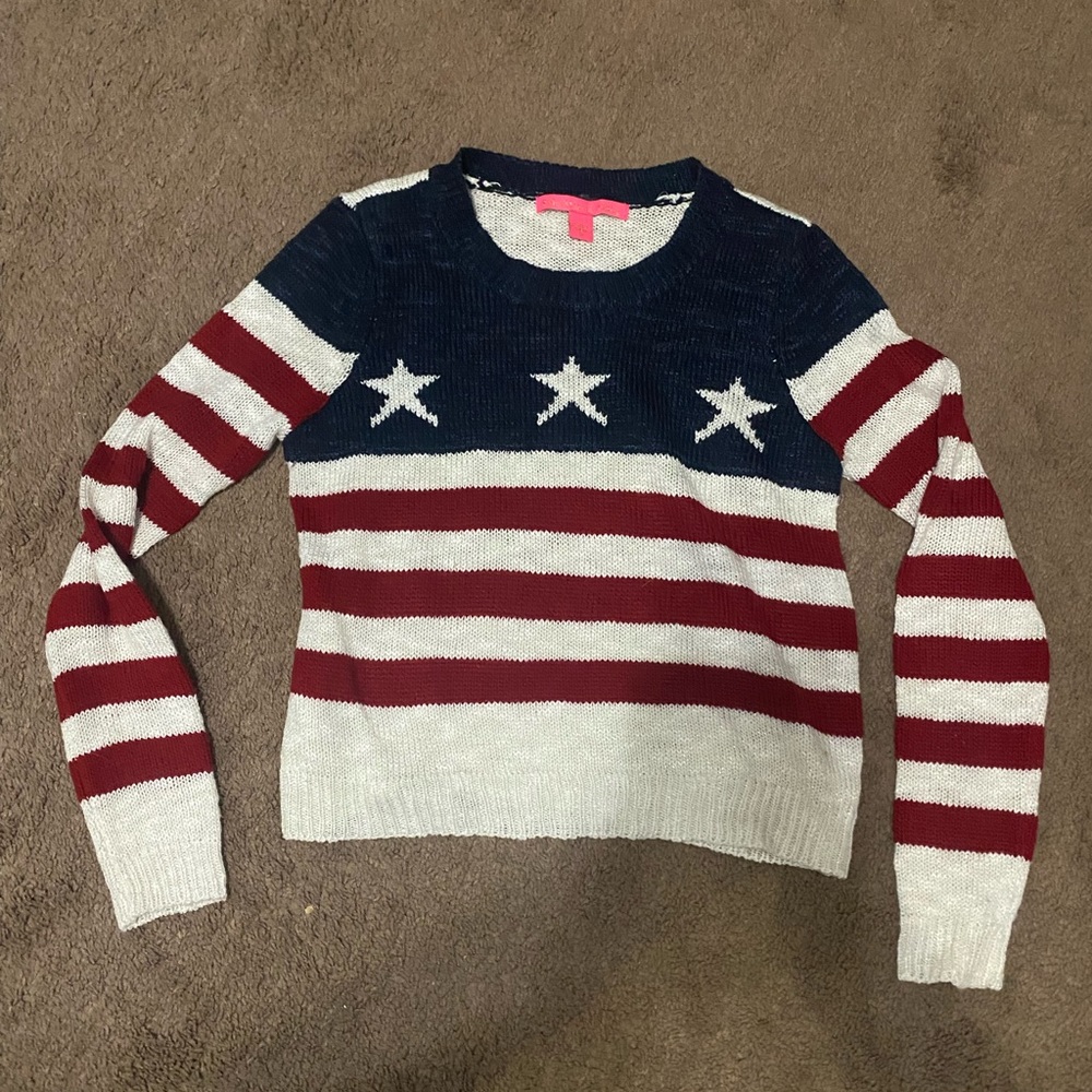 Rebellious, one! American flag long sleeve crop medium